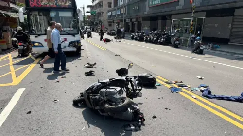 新店驚傳奪命車禍！7旬翁失控追撞「波及對向公車」噴飛倒地慘死