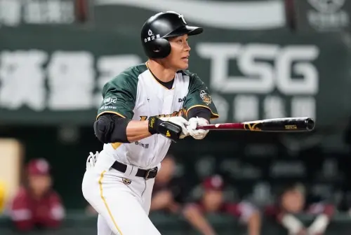 王柏融致勝「野選」關鍵改判！台鋼4：3逆轉退味全　再度並列龍頭