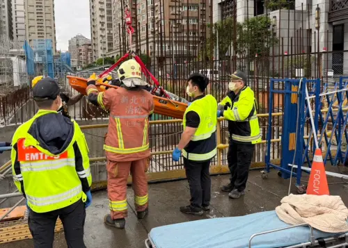 捷運萬大線工安意外！永和2工人1.5公尺高墜落　骨折送醫