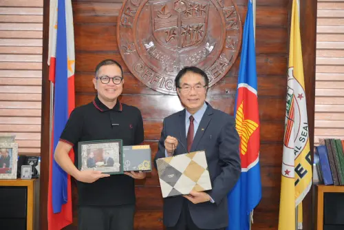 ▲米拉弗洛斯省長感謝台南將阿克蘭視為重要國際夥伴。(圖／南市府提供)