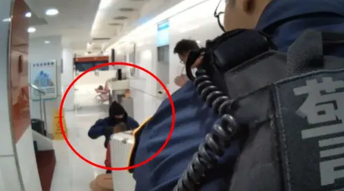 中信銀行搶案驚險對峙！警狂喊「把槍放下」　嫌犯開槍後遭壓制