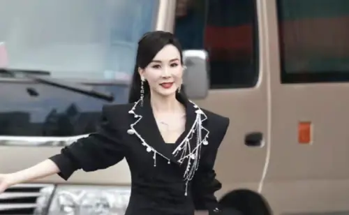 蕭薔在《浪姐7》挑戰唱蔡依林〈戀我闢〉！57歲上古神燈沒在怕