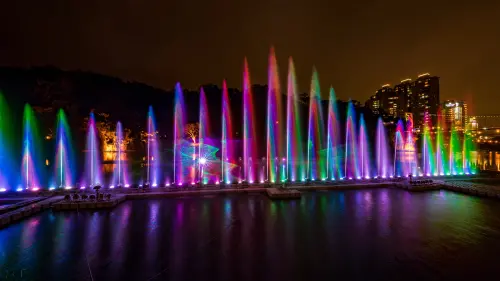 ▲新北市府宣布，「2026碧潭水舞季-舞力全High」將於5月1日開幕，今年全面升級展演特點與視覺效果。（圖／新北市府提供）