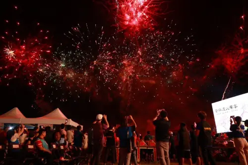 ▲今年苑裡天后派對將於4月30日登場，5月2日也與往年一樣將有煙火施放。（圖／苑裡鎮農會臉書）