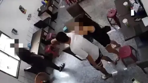 不滿客訴！小吃店老闆持開山刀砍顧客　出獄1個月再犯遭判3年2月