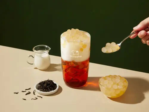 迷客夏國際珍奶節優惠！買一送一HERSHEY’S x ODD ONE OUT開喝