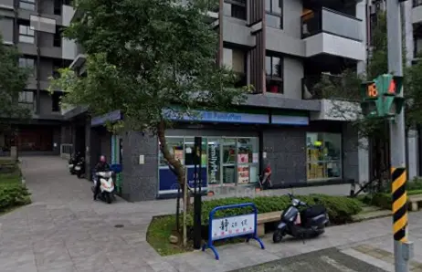 ▲全家淡水新江店開出1千萬特別獎發票。（圖／GoogleMaps）