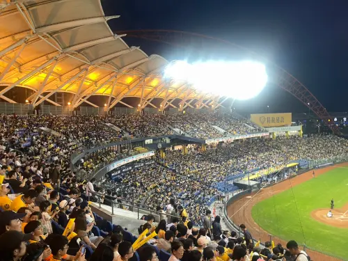 中職前所未見盛世來了？周末連2天「三地破萬」　寫史上首見紀錄