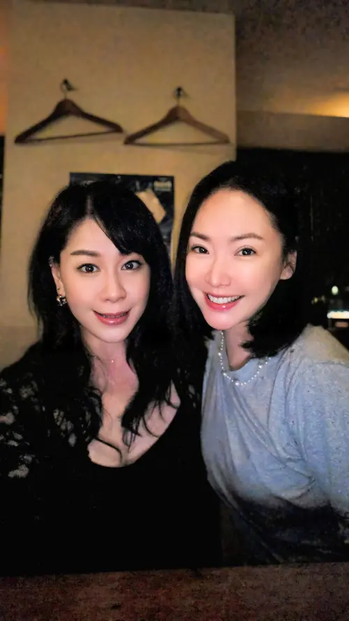 ▲Irene（左）力挺王俐人，透露對方是極度真誠、大方的人。（圖／私廚女王Irene的料理與愛情臉書）