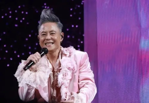 ▲59歲蔡一傑揭露自己的開腦手術與腦癌病況，儘管不想讓現場氣氛變得太感傷，粉絲仍為他心疼。（圖／摘自 IG@lovegrasshopper）