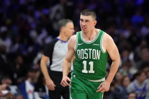 ▲波士頓塞爾提克後衛普里查德（Payton Pritchard）今扮演板凳出發的奇兵，他全場狂飆32分奪下全隊最高得分，一個人的得分甚至超過了76人全隊板凳的總和，是綠衫軍今天能夠打敗76人的頭號功臣。（圖／美聯社／達志影像）