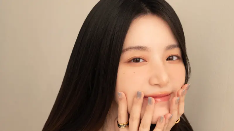 ▲舒華主演的國片《幸福快樂的日子》拍攝完成，女神在曝光的殺青照中仙氣滿滿，另外，舒華4月30日將現身台北101參加時尚活動，粉絲有機會親睹偶像一面。（圖／BVLGARI提供）