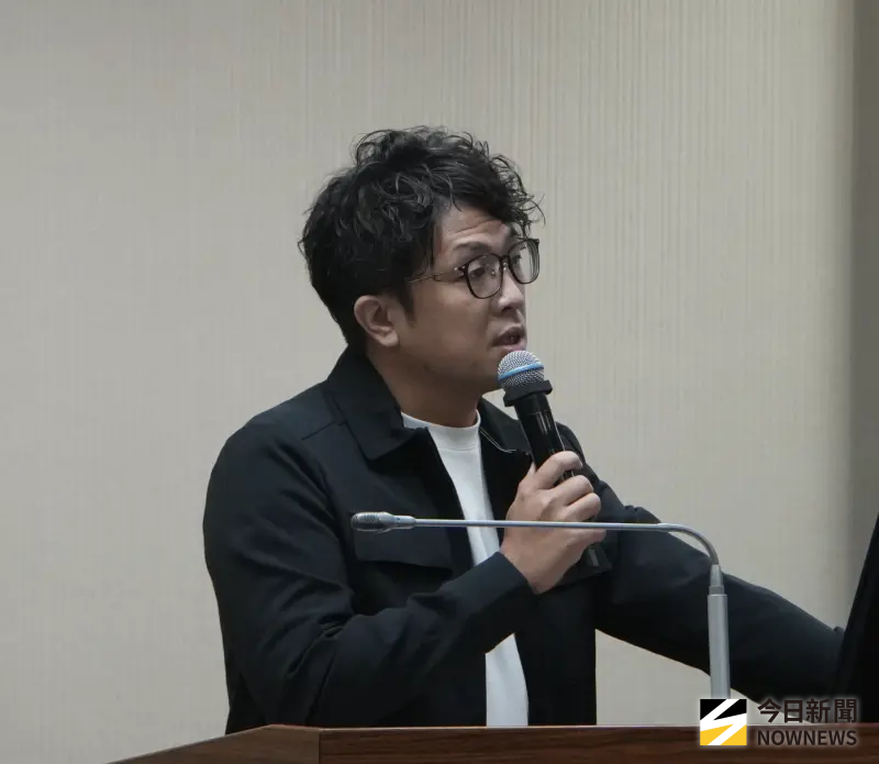 ▲民進黨立委沈伯洋近期以新造型亮相，引發不少關注。（圖／記者呂炯昌攝）