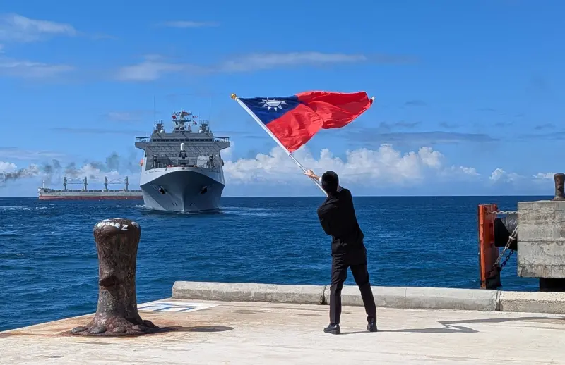 ▲海軍敦睦艦隊「磐石號」油彈補給艦4月中旬抵達聖克里斯多福及尼維斯訪問。（圖／翻攝自外交部聖克里斯多福及尼維斯臉書）