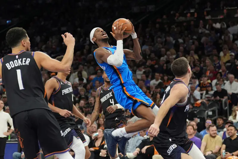 ▲奧克拉荷馬雷霆今（28）日在客場以131：122擊敗鳳凰城太陽，系列賽以4：0正式橫掃對手，成為本季全聯盟首支晉級次輪的球隊。（圖／美聯／達志影像）