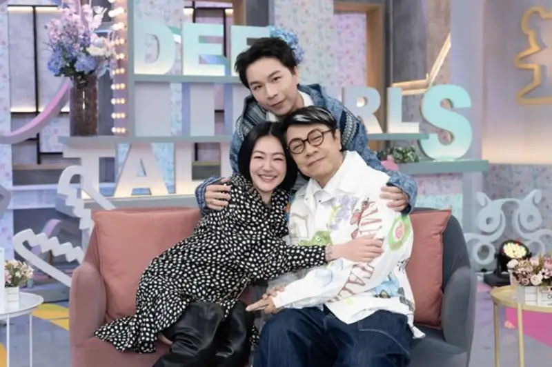 ▲小S（下左）回歸《小姐不熙娣》，好友蔡康永（下右）也來助陣，不過她搭檔主持人派翠克（上）卻被批接不住梗，對此他在今（28）日深夜發文回應：「做我認為對的事」掀熱議。（圖／東森綜合台提供）