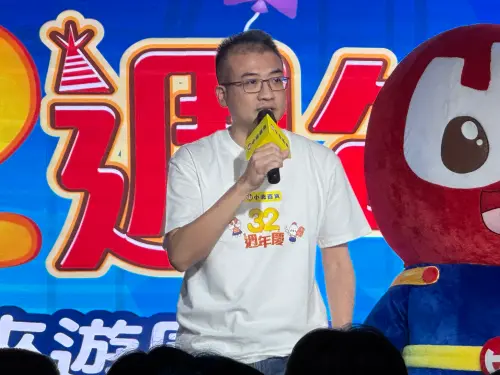 ▲小北百貨副總經理張書賓出席32週年慶記者會。（圖／記者鍾怡婷攝）