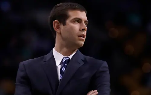 ▲總裁史蒂芬斯（Brad Stevens）應考慮交易布朗，換來字母哥。（圖／美聯社／達志影像）