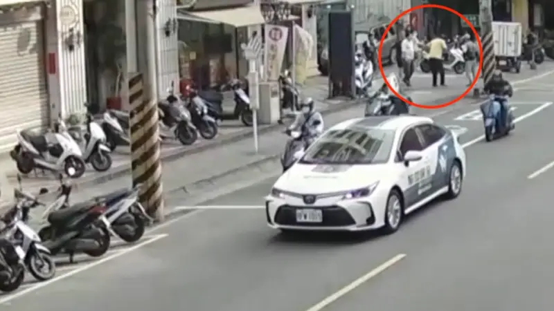 ▲新北市蘆洲區昨（28日）一名女高中生下課遭到尾隨向外婆求救後，外婆、里長卻遭到嫌犯毆打受傷。（圖／警方提供）