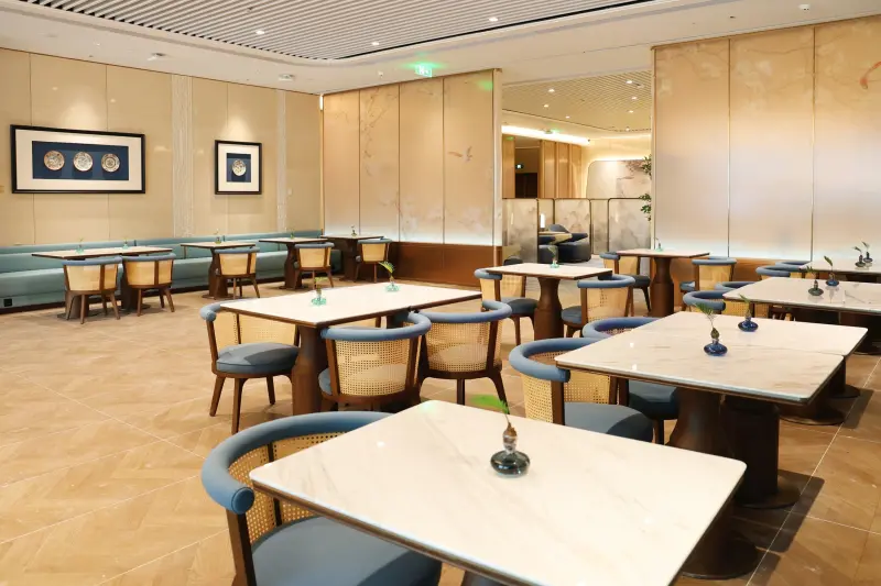 ▲星空聯盟中國廣州白雲國際機場第三航廈貴賓室亮相。（圖／長榮航空提供）