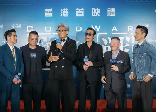 ▲郭富城（左一）、周潤發（左三）、梁家輝（右三）、劉德華（右一）在《寒戰1994》首映會合體。（圖／安樂提供）