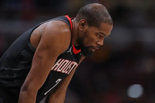 KD交易價值暴跌？NBA高層曝內幕：火箭若兜售恐僅能換回1枚首輪籤