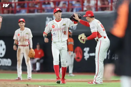 味全龍一壘防區2天出現3次失誤！葉君璋苦笑：可能真的壓力太大