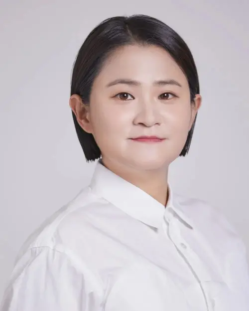 ▲金信英（如圖）確定加入《認識的哥哥》主持群，她也是節目開播10多年來，第一位加入的女成員。（圖／翻攝namu.wiki）