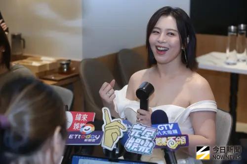 劉品言產後首現身！5個月女兒是9公斤巨嬰　認了像灰姑娘趴地擦尿