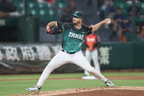 ▲台鋼雄鷹今日在臺北大巨蛋展開主場3連勝，首戰推出洋投艾速特交手中信兄弟。（圖／台鋼雄鷹提供,2026.4.24）