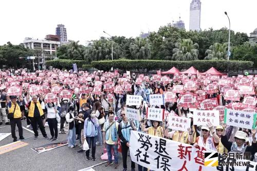 五一勞工大遊行逾7000人上街　8大訴求聚焦退休制度改革