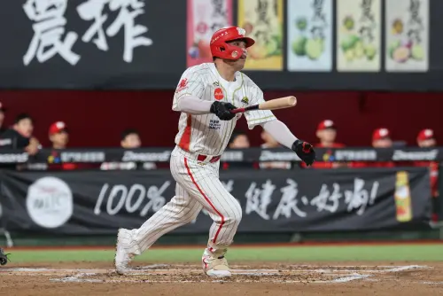 陳子豪相隔4583天再於天母扛先發9棒！當時仍身穿黃袍對決費古洛
