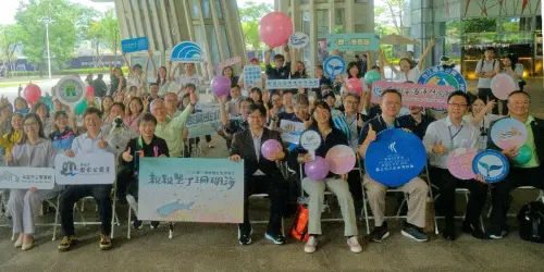 ▲海洋委員會國家海洋研究院與內政部國家公園署共同簽署合作備忘錄。(圖／國家海洋研究院提供)