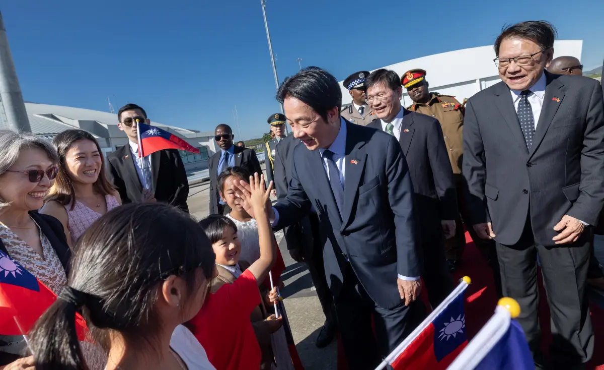 賴清德突圍訪史瓦帝尼！謝長廷對比「國民黨慘況」：台灣不能內耗