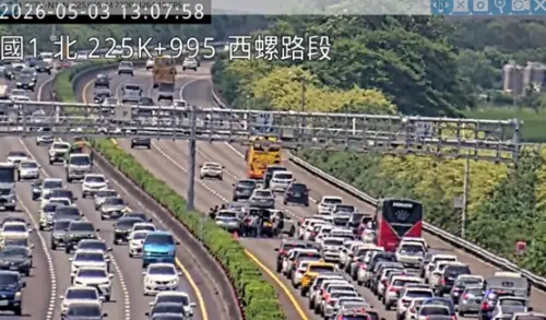 國道今下午3路段壅塞！收假日爆3起追撞釀回堵