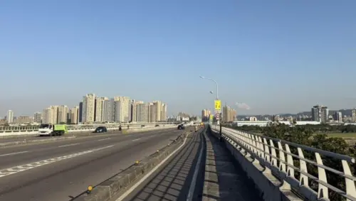 新北浮洲橋機車道分隔島要拆了！5/6封閉施工　2階段交通管制出爐