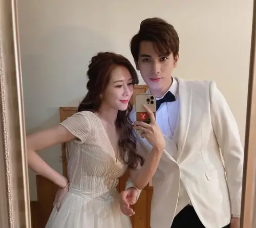 ▲台版張凌赫阿B已經結婚，老婆是正妹網紅「米粒」，兩人經常在社群曬恩愛，羨煞不少粉絲。（圖/IG@阿B）