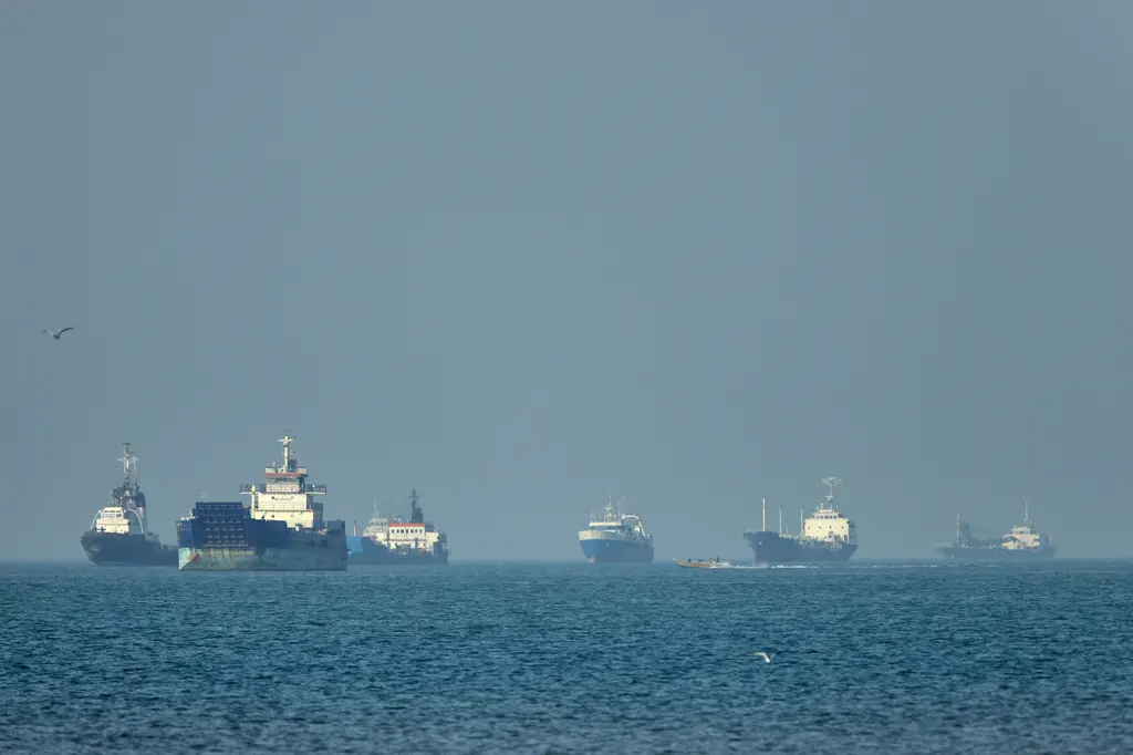 ▲美國總統川普（Donald Trump）3日表示，美國將「解救」自因荷姆茲海峽（Strait of Hormuz）關閉而受困的貨輪，並將項行動稱為「自由行動」（Project Freedom），讓中東情況再度升級。（圖／美聯社／達志影像）