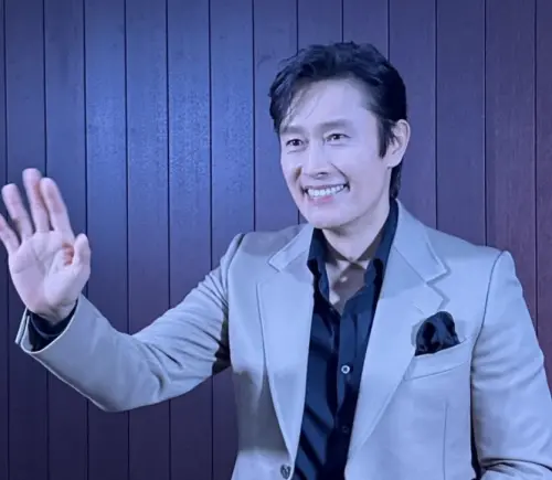 ▲李炳憲（如圖）和孫藝真一起主演《徵人啟弒》，兩人皆入圍本屆影后影帝。（圖／翻攝自李炳憲IG@byunghun0712）