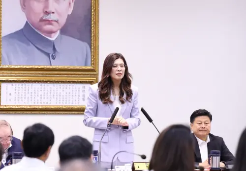 鄭麗文放鳥日本自民黨訪團　她評：殺雞儆猴展現對習近平忠心！