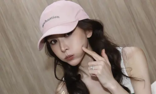 林志玲真實身材太猛！馬甲私服秀長腿　吃飯嘟嘴賣萌完勝女大生