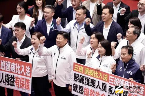 三班護病比入法三讀通過　社區醫院憂關床、受傷的仍是偏鄉患者