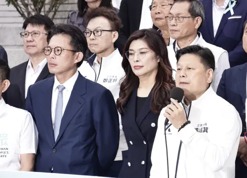 7800億軍購三讀過關！學者：「抗中保台」恐對2026選戰失效