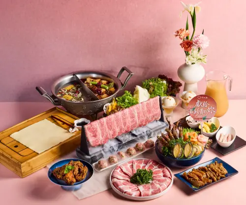▲這一鍋母親節限定套餐送「復古即可拍相機」。（圖／這一鍋集團提供）
