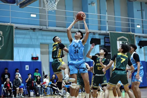 U19籃球聯盟／台灣209cm長人邱琮禔爆扣　陳信安親自調教赴美深造
