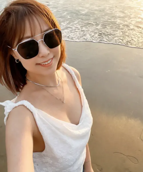 ▲水蜜桃姐姐朱安禹辣秀好身材。（圖／小蜜桃姐姐momo臉書）