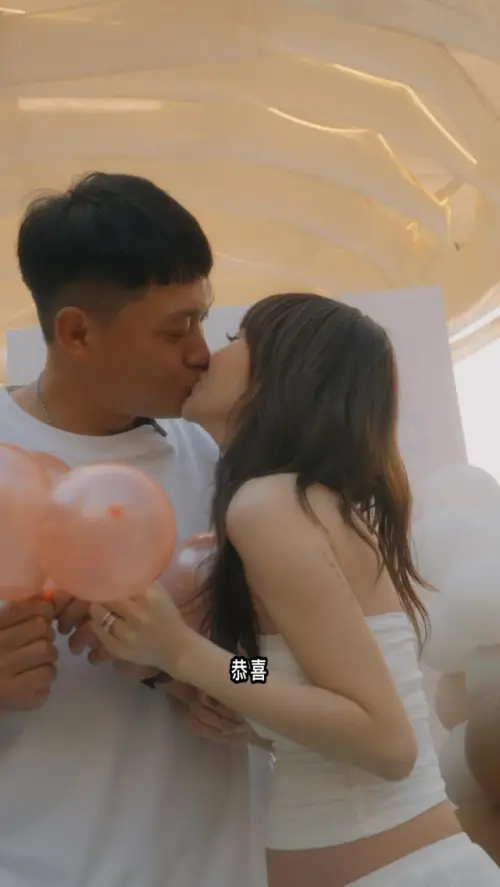 ▲葛昀萱（右）時常在社群曬老公劉基鴻，感情超甜蜜。（圖／翻攝葛昀萱IG＠yingxuange）