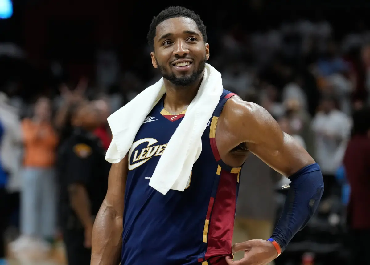 ▲本場比賽第三節米契爾（Donovan Mitchell）徹底進入神仙狀態，單節9投8中，包括多次高難度漂移拋投與外線精準命中，單節狂轟21分。（圖／美聯社／達志影像）