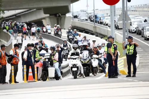 ▲淡江大橋通車現場直擊。（圖／記者朱永強攝）