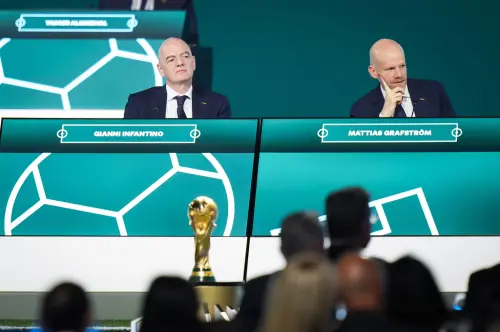 世界盃央視轉播權陷僵局！FIFA開天價遭拒　秘書長急訪中國求轉機